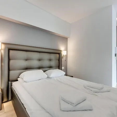 Comfort Kamienna Góra *